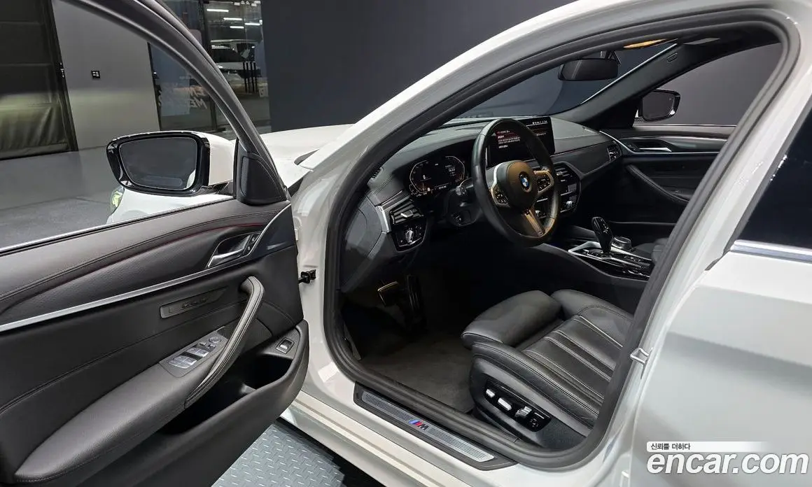 BMW 5 серия 2022 2.0 автомат (гидро), фото 13