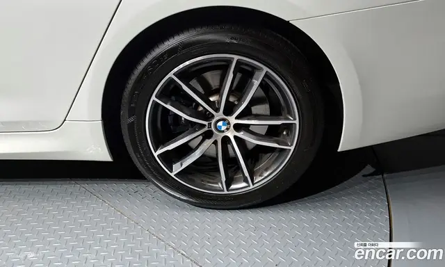 BMW 5 серия 2022 2.0 автомат (гидро), миниатюра 7