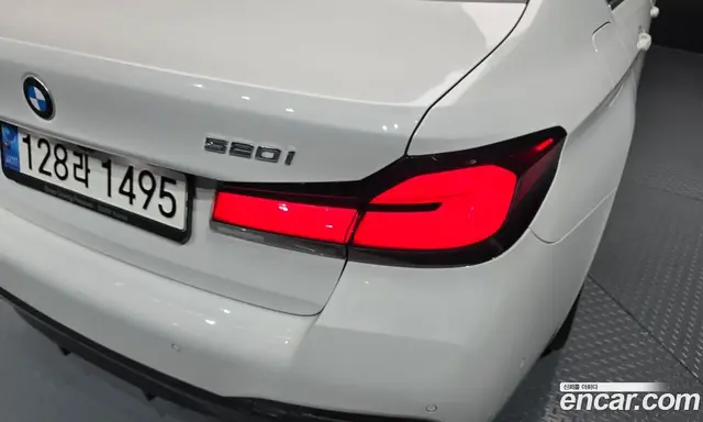 BMW 5 серия 2022 2.0 автомат (гидро), миниатюра 9