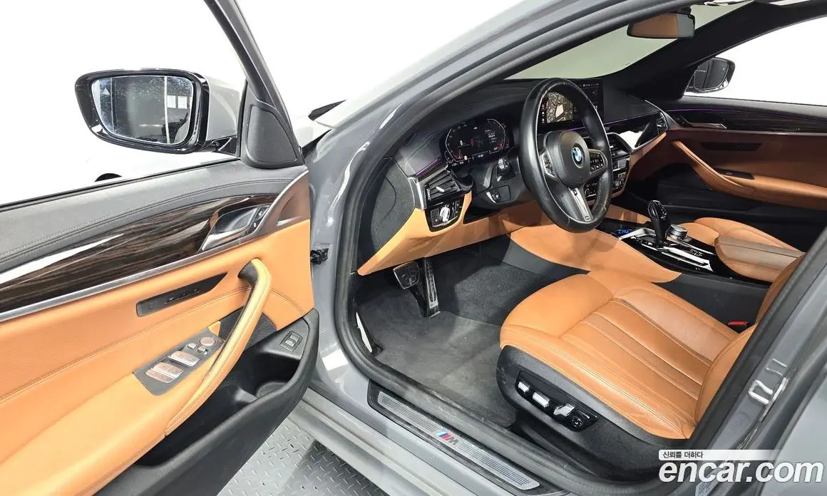 BMW 5 серия 2022 2.0 автомат (гидро), фото 13