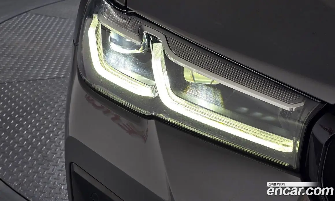 BMW 5 серия 2022 2.0 автомат (гидро), фото 8