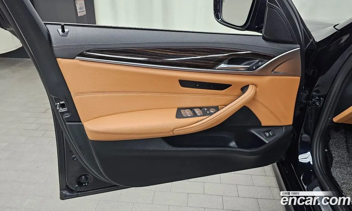 BMW 5 серия 2022 2.0 автомат (гидро), фото 13 BMW 5 серия 2022 2.0 автомат (гидро), фото 13