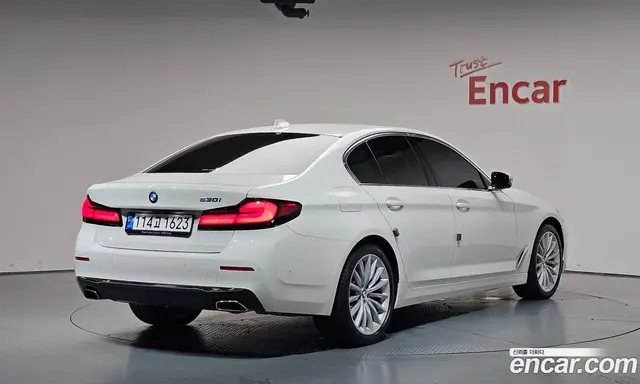 BMW 5 серия, 2023, 30 987 км