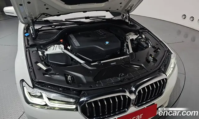 BMW 5 серия 2023 2.0 автомат (гидро), миниатюра 5