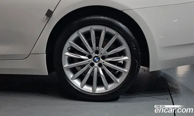 BMW 5 серия 2023 2.0 автомат (гидро), миниатюра 6