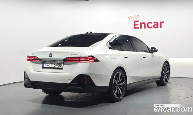 BMW 5 серия 2024 2.0 автомат (гидро), миниатюра 2 BMW 5 серия 2024 2.0 автомат (гидро), миниатюра 2