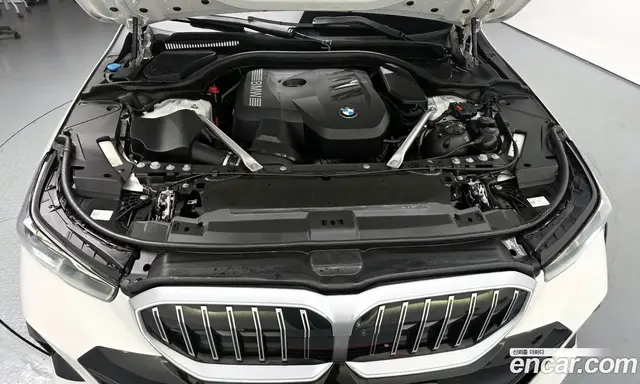 BMW 5 серия 2024 2.0 автомат (гидро), миниатюра 6 BMW 5 серия 2024 2.0 автомат (гидро), миниатюра 6