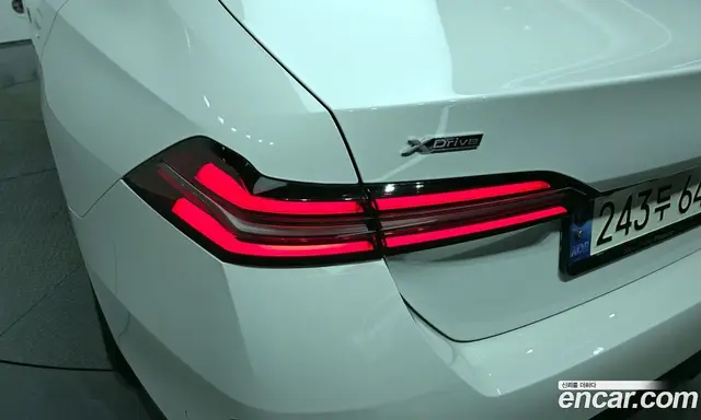 BMW 5 серия 2024 2.0 автомат (гидро), миниатюра 9 BMW 5 серия 2024 2.0 автомат (гидро), миниатюра 9