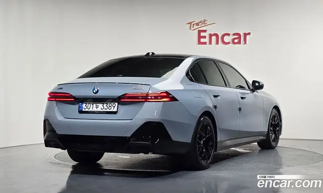 BMW 5 серия 2024 2.0 автомат (гидро), миниатюра 2