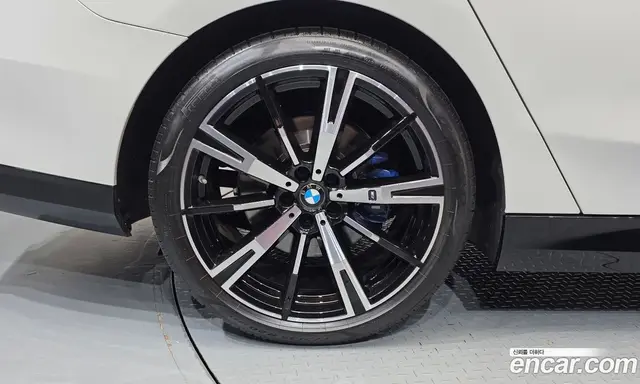 BMW 5 серия 2024 2.0 автомат (гидро), миниатюра 5