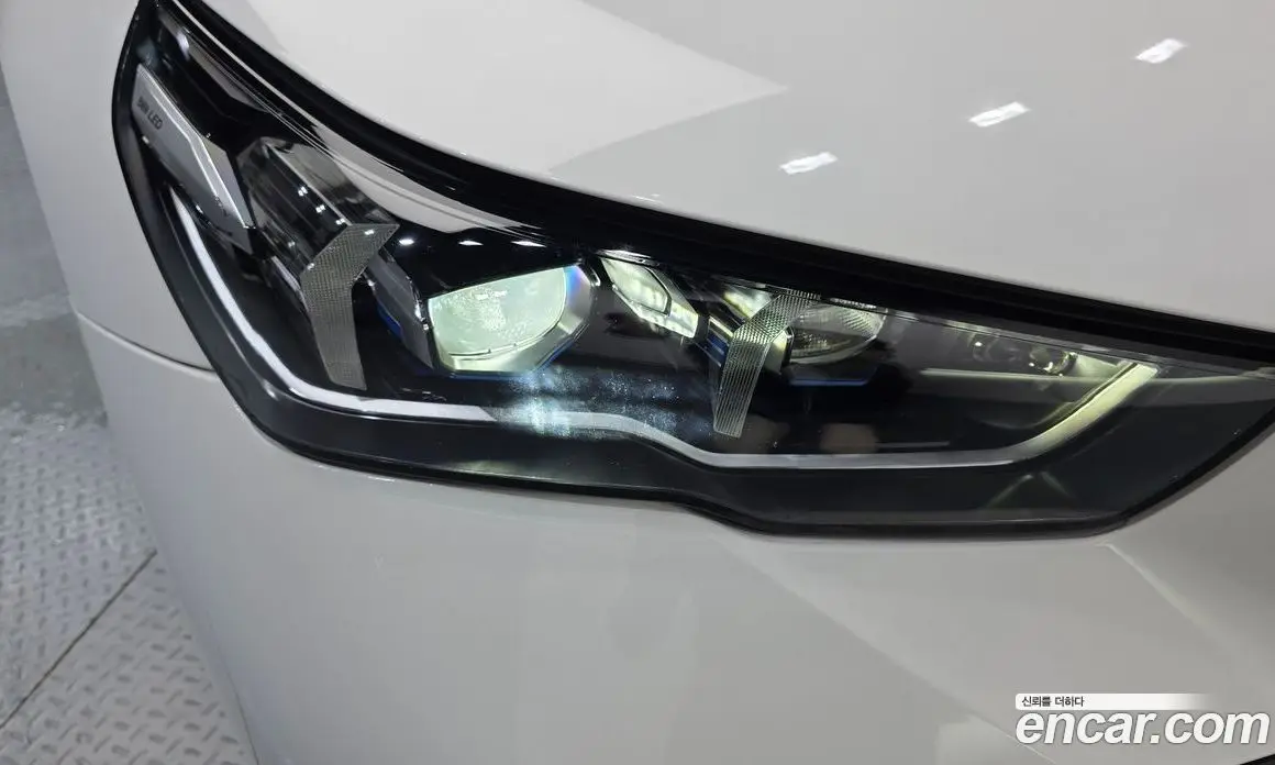 BMW 5 серия 2024 2.0 автомат (гидро), фото 8