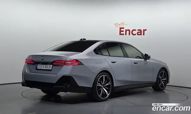 BMW 5 серия 2024 2.0 автомат (гидро), миниатюра 2