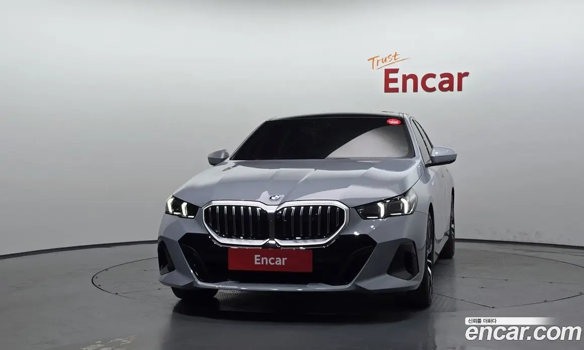 BMW 5 серия 2024 2.0 автомат (гидро), фото 3
