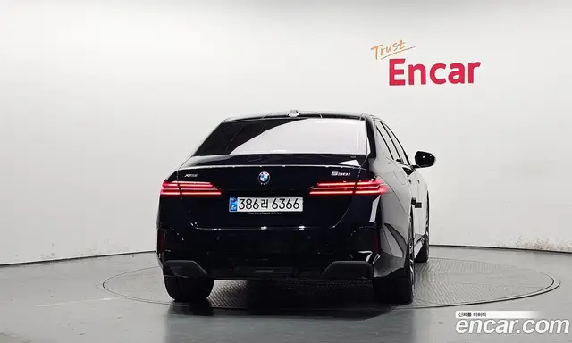 BMW 5 серия 2026 2.0 автомат (гидро), миниатюра 4