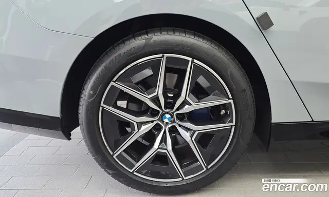 BMW 5 серия 2026 2.0 автомат (гидро), миниатюра 5