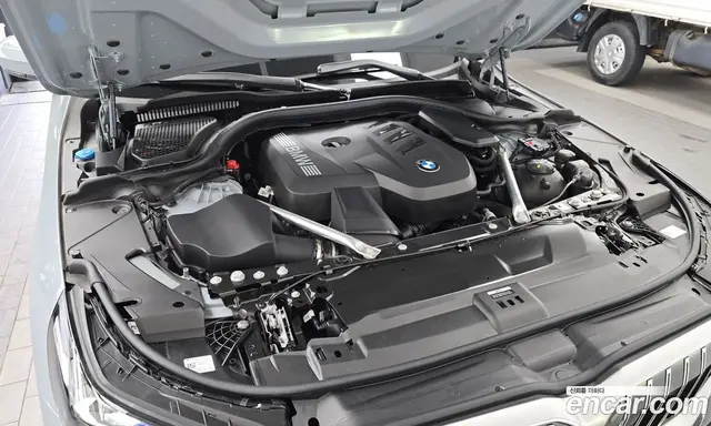 BMW 5 серия 2026 2.0 автомат (гидро), миниатюра 6