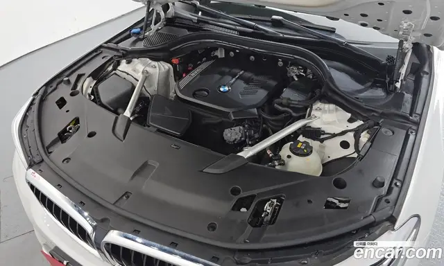 BMW 6 серия 2020 2.0 автомат (гидро), миниатюра 6 BMW 6 серия 2020 2.0 автомат (гидро), миниатюра 6