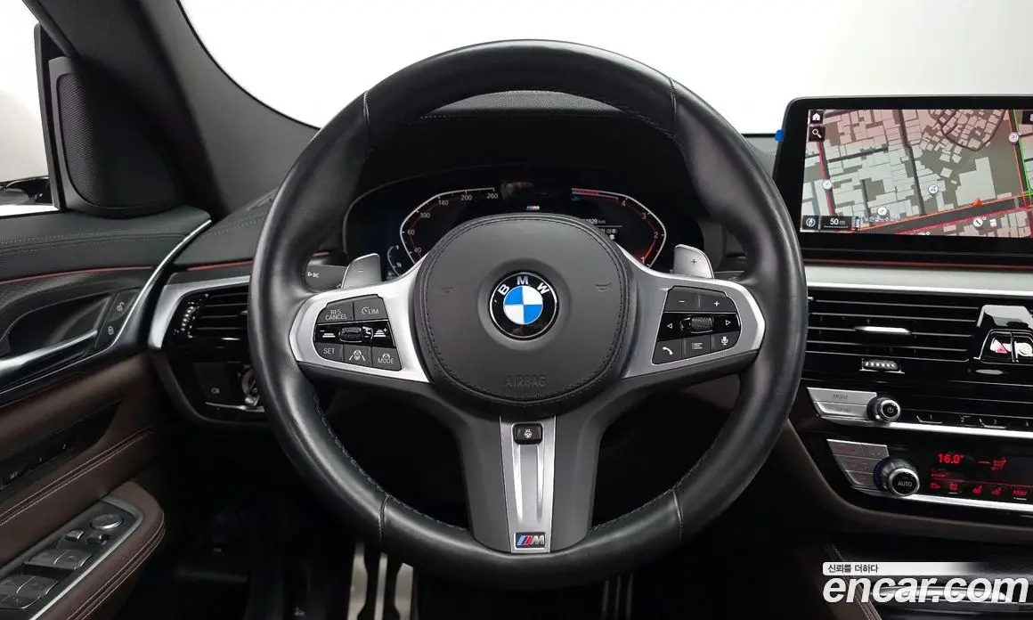 BMW 6 серия 2023 2.0 автомат (гидро), фото 13