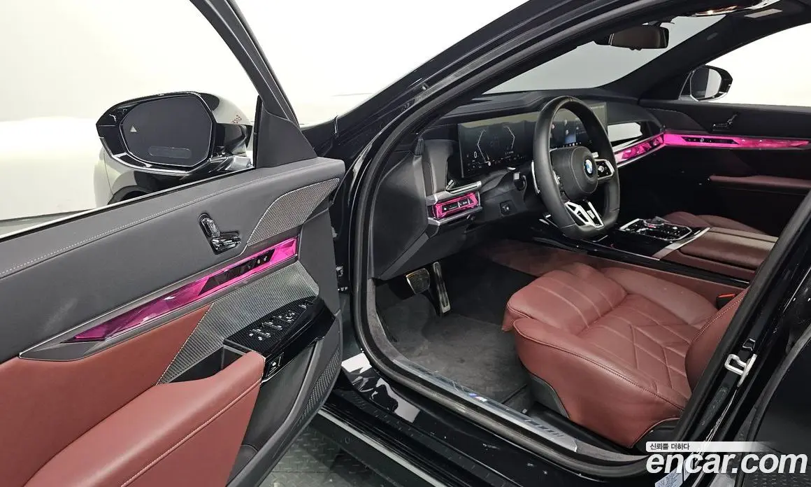BMW 7 серия 2025 3.0 автомат (гидро), фото 12 BMW 7 серия 2025 3.0 автомат (гидро), фото 12
