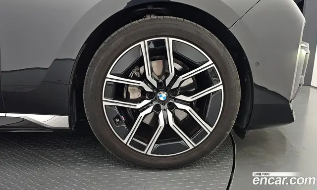 BMW 7 серия 2025 3.0 автомат (гидро), миниатюра 6 BMW 7 серия 2025 3.0 автомат (гидро), миниатюра 6