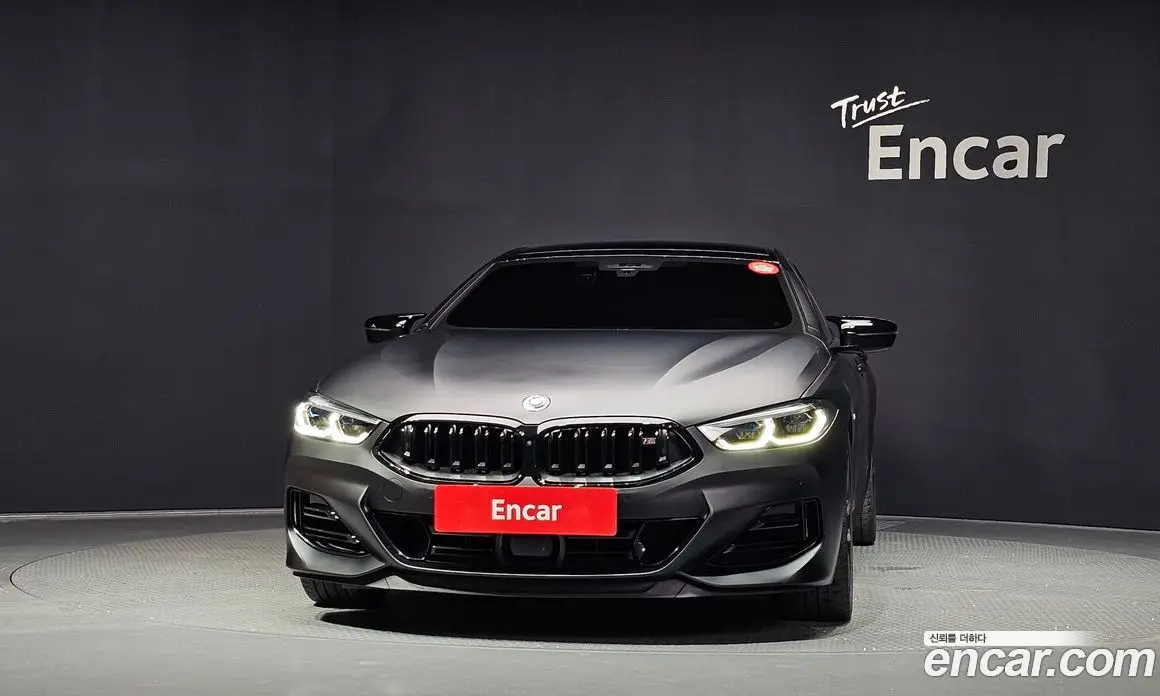 BMW 8 серия 2022 4.4 автомат (гидро), фото 3 BMW 8 серия 2022 4.4 автомат (гидро), фото 3