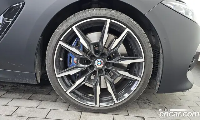 BMW 8 серия 2022 4.4 автомат (гидро), миниатюра 7 BMW 8 серия 2022 4.4 автомат (гидро), миниатюра 7