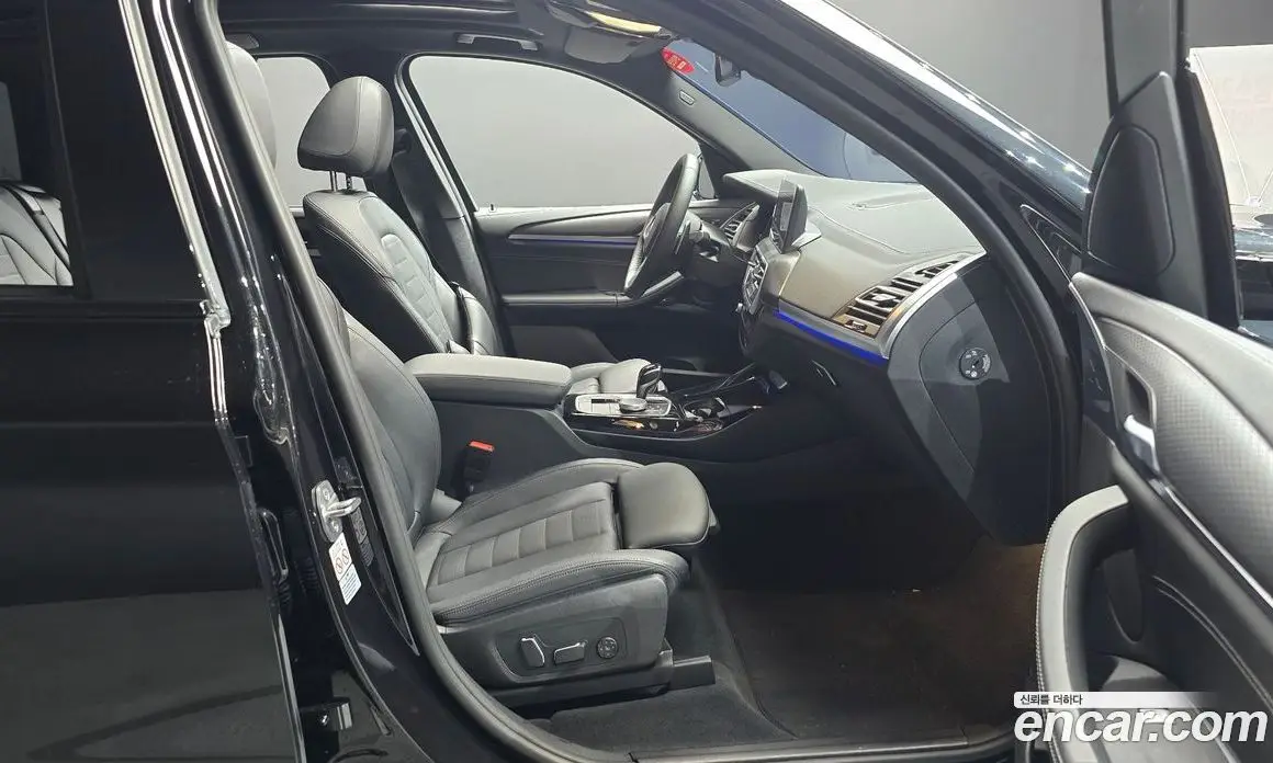 BMW X3 2024 2.0 автомат (гидро), фото 16