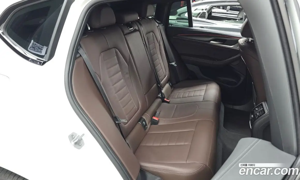 BMW X4 2025 2.0 автомат (гидро), фото 18 BMW X4 2025 2.0 автомат (гидро), фото 18