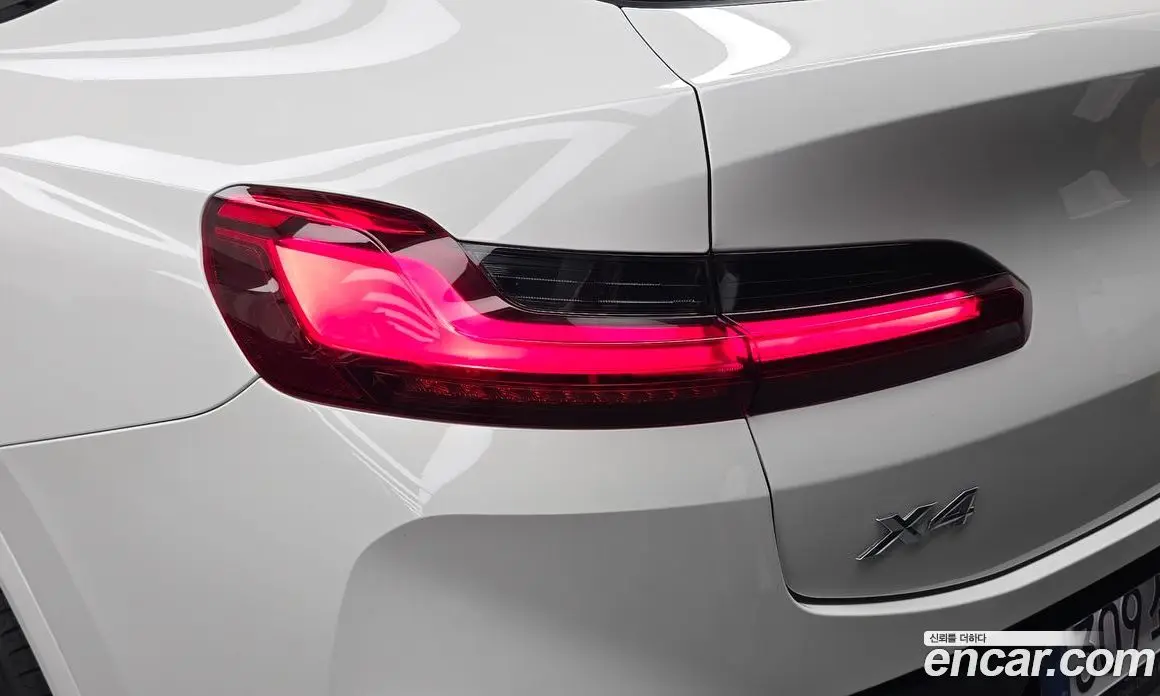 BMW X4 2025 2.0 автомат (гидро), фото 9 BMW X4 2025 2.0 автомат (гидро), фото 9