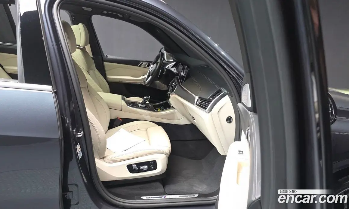 BMW X5 2021 4.4 автомат (гидро), фото 17 BMW X5 2021 4.4 автомат (гидро), фото 17