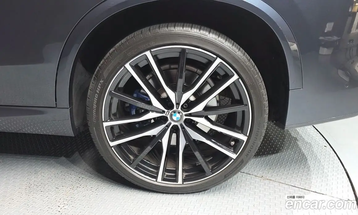 BMW X5 2021 4.4 автомат (гидро), фото 7 BMW X5 2021 4.4 автомат (гидро), фото 7