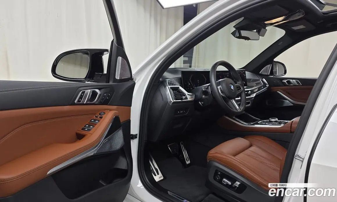 BMW X5 2025 4.4 автомат (гидро), фото 12