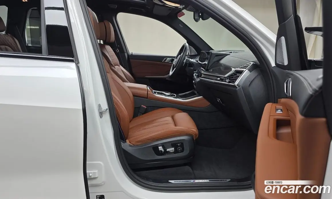 BMW X5 2025 4.4 автомат (гидро), фото 15