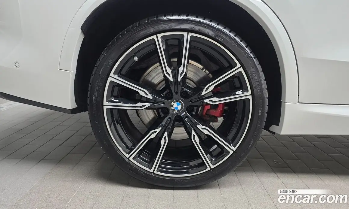 BMW X5 2025 4.4 автомат (гидро), фото 4