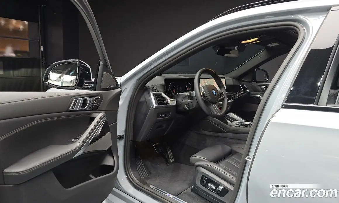 BMW X6 2025 3.0 автомат (гидро), фото 13