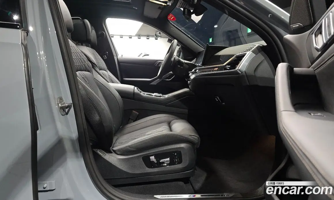 BMW X6 2025 3.0 автомат (гидро), фото 16
