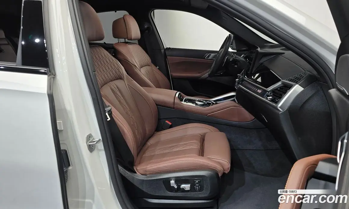 BMW X6 2025 3.0 автомат (гидро), фото 16