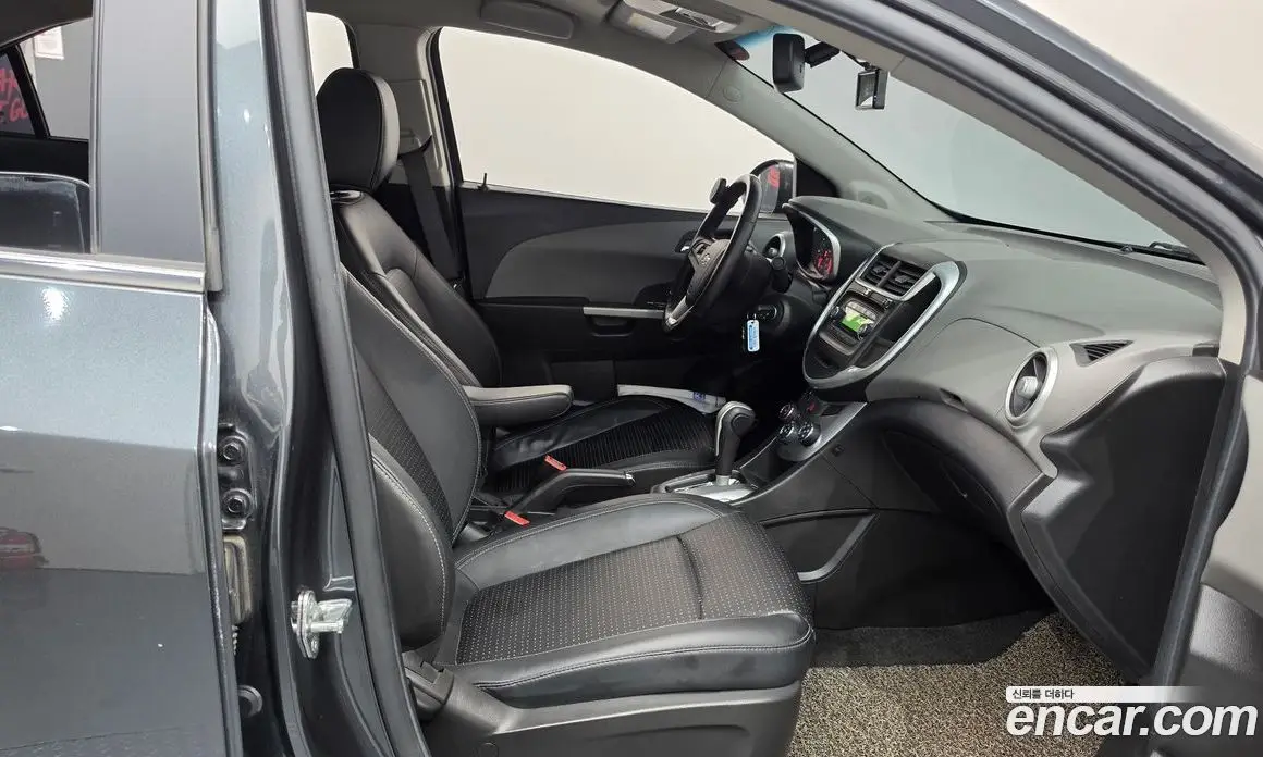 Chevrolet Aveo 2018 1.4 автомат (гидро), фото 16 Chevrolet Aveo 2018 1.4 автомат (гидро), фото 16
