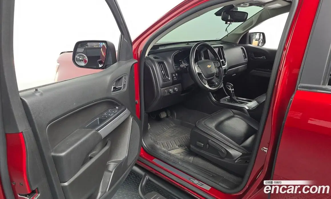 Chevrolet Colorado 2022 3.6 автомат (гидро), фото 12