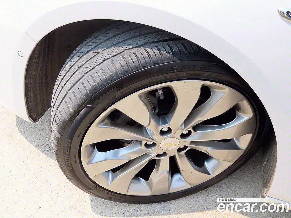 Chevrolet Malibu 2017 2.0 автомат (гидро), фото 20 Chevrolet Malibu 2017 2.0 автомат (гидро), фото 20