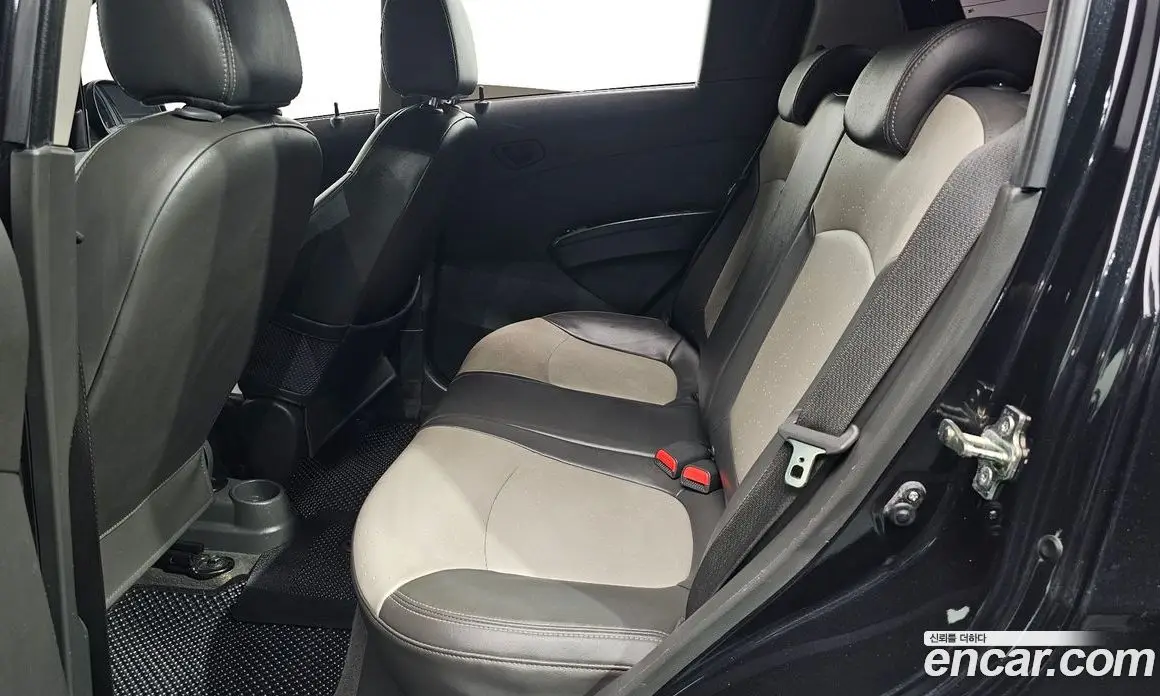 Chevrolet Spark 2012 1.0 автомат (гидро), фото 16 Chevrolet Spark 2012 1.0 автомат (гидро), фото 16