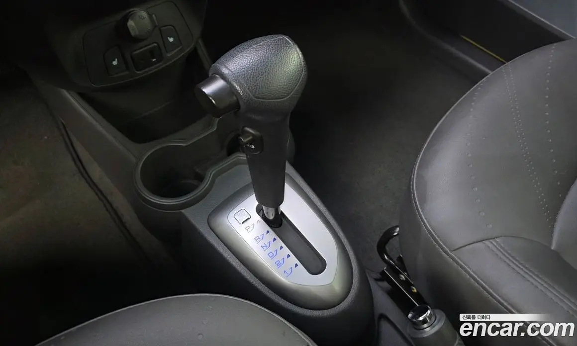 Chevrolet Spark 2013 1.0 автомат (гидро), фото 12