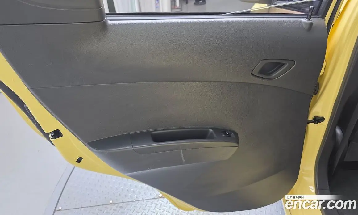 Chevrolet Spark 2013 1.0 автомат (гидро), фото 15