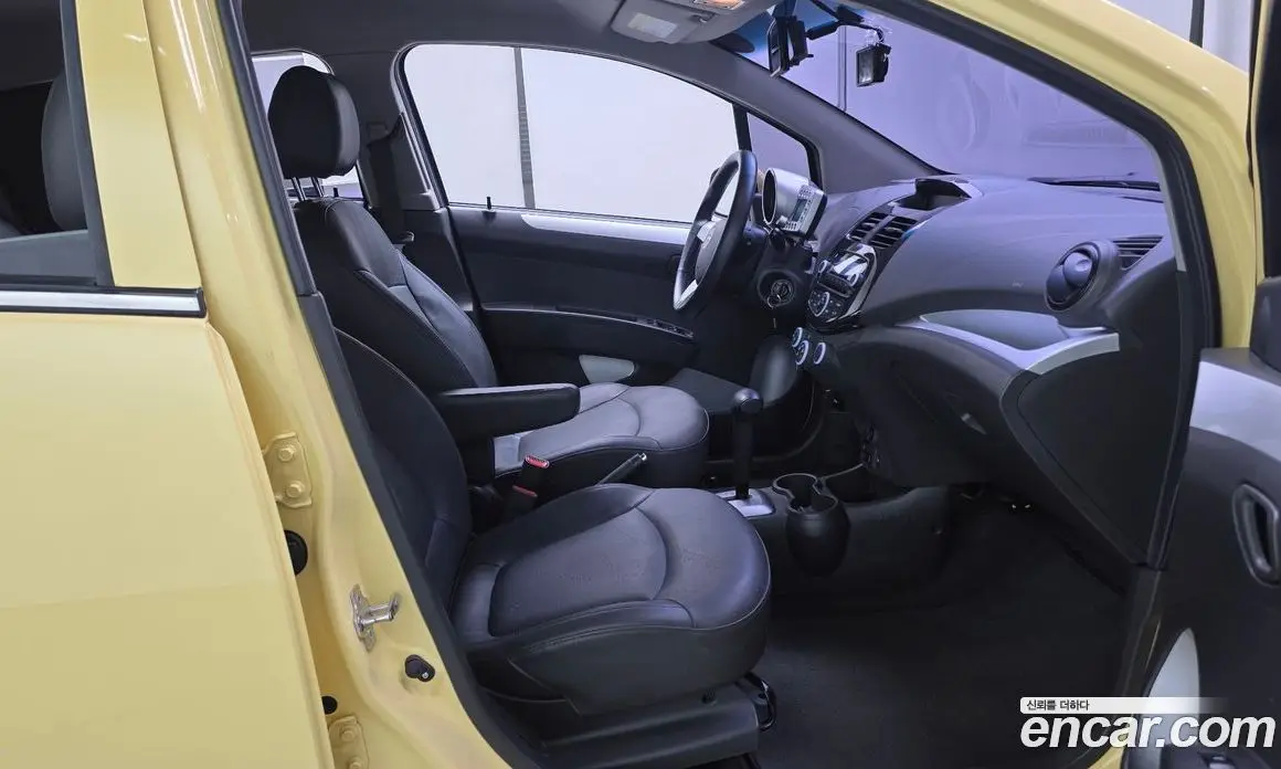 Chevrolet Spark 2013 1.0 автомат (гидро), фото 16