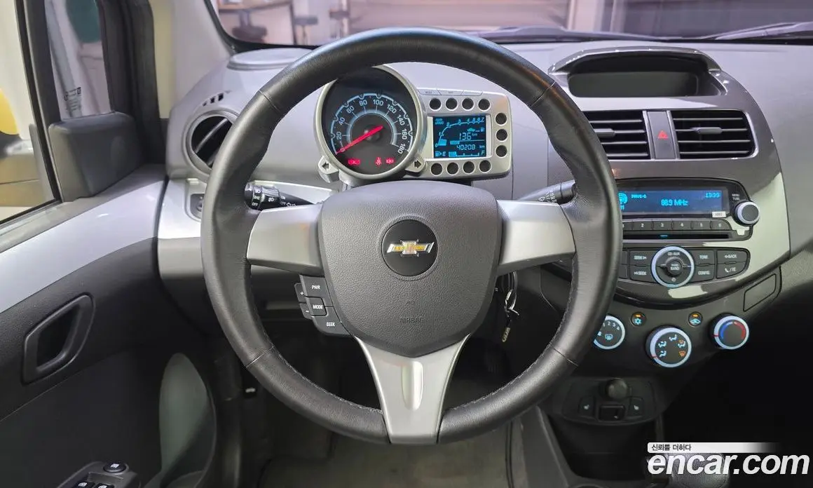 Chevrolet Spark 2013 1.0 автомат (гидро), фото 19