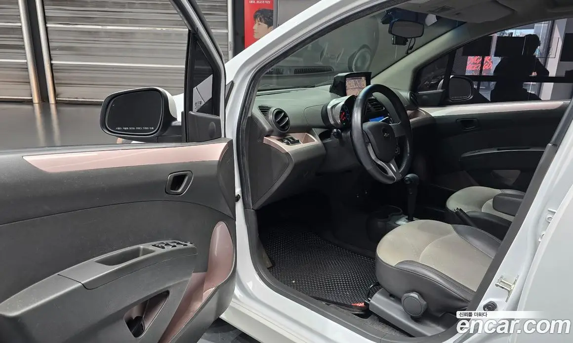 Chevrolet Spark 2014 1.0 автомат (гидро), фото 13