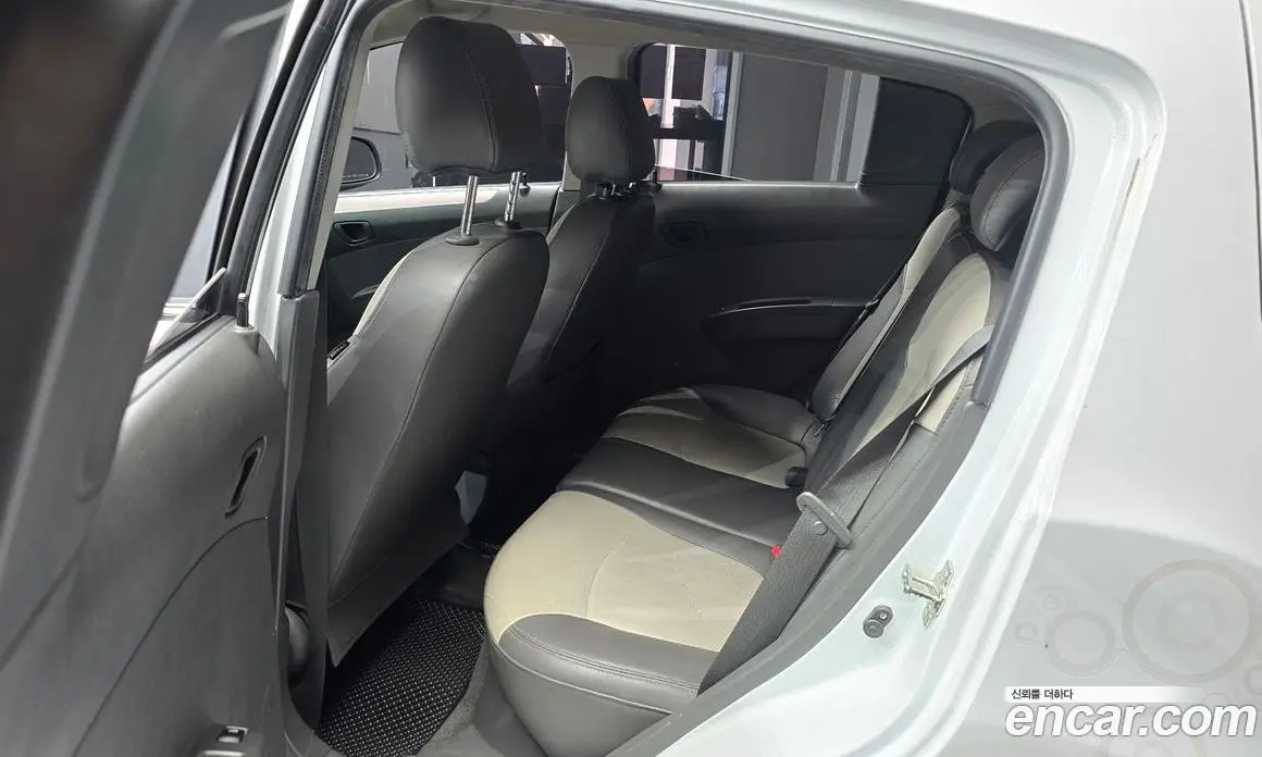Chevrolet Spark 2014 1.0 автомат (гидро), фото 18