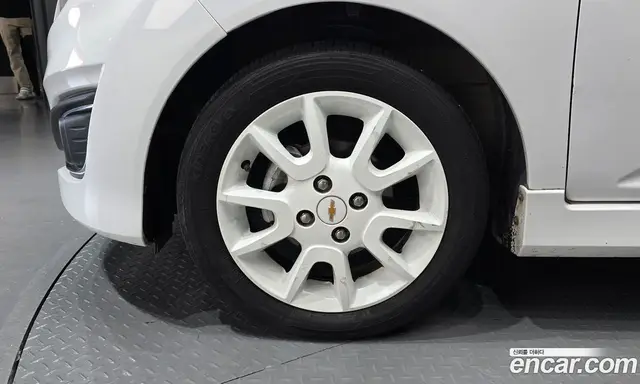 Chevrolet Spark 2014 1.0 автомат (гидро), миниатюра 5