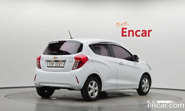 Chevrolet Spark 2016 1.0 автомат (гидро), миниатюра 2
