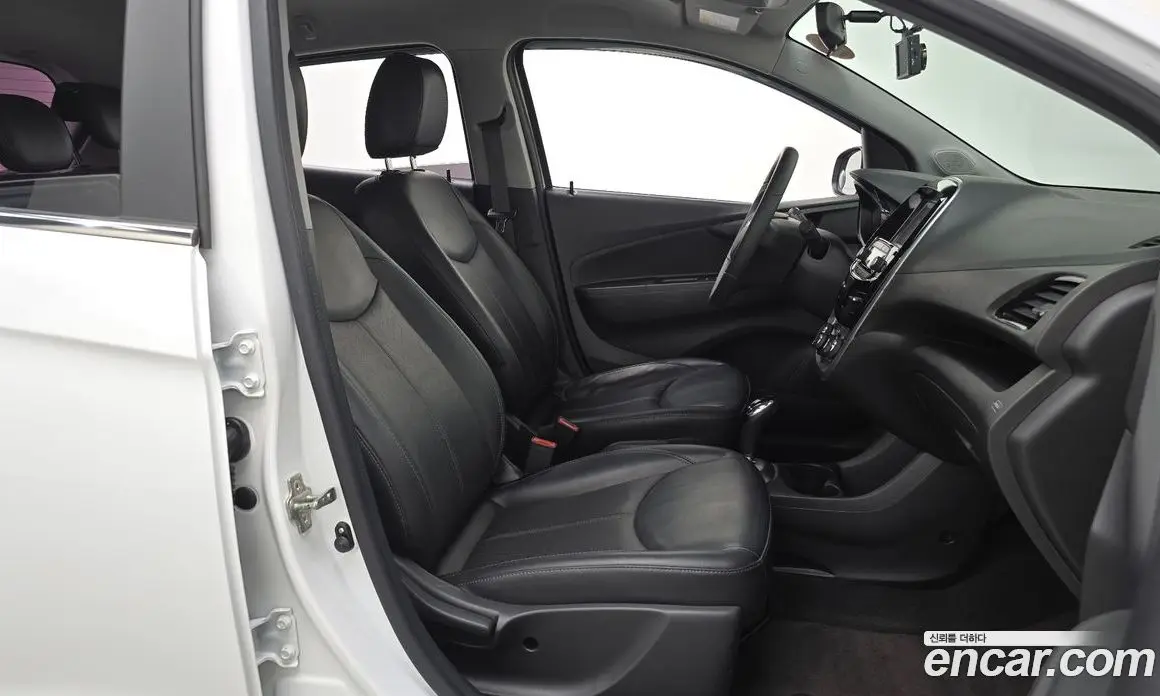 Chevrolet Spark 2016 1.0 автомат (гидро), фото 17